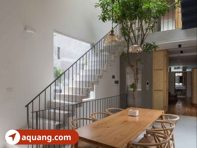 Cầu Thang Sắt Hiện Đại